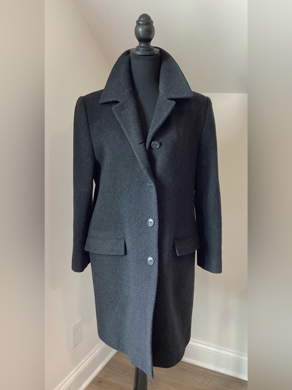 Vintage Jones New York Wool Cashmere Long Coat size 12 Charcoal Quiet Luxury